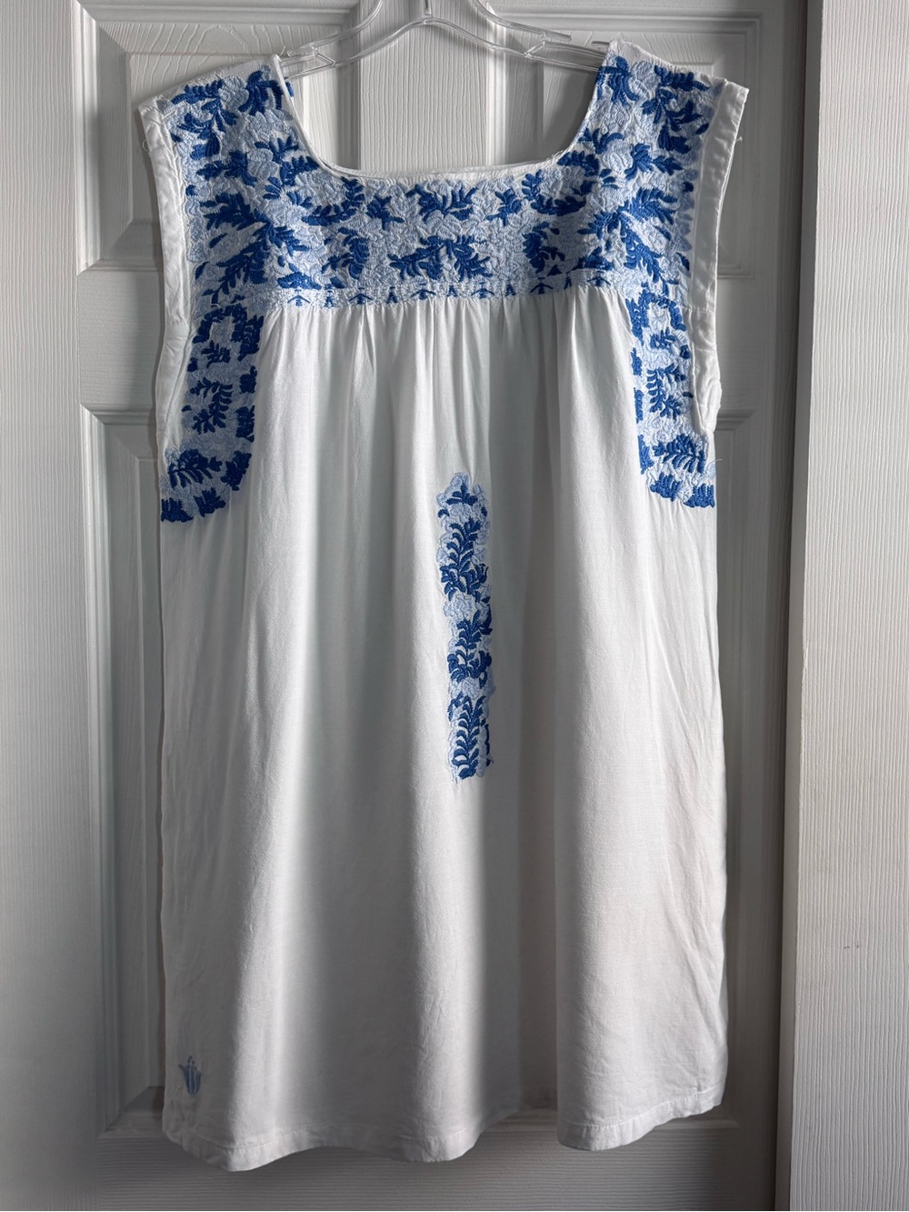 J MARIE™️ Embroidered 'Brynn' Linen Mix Top Size L